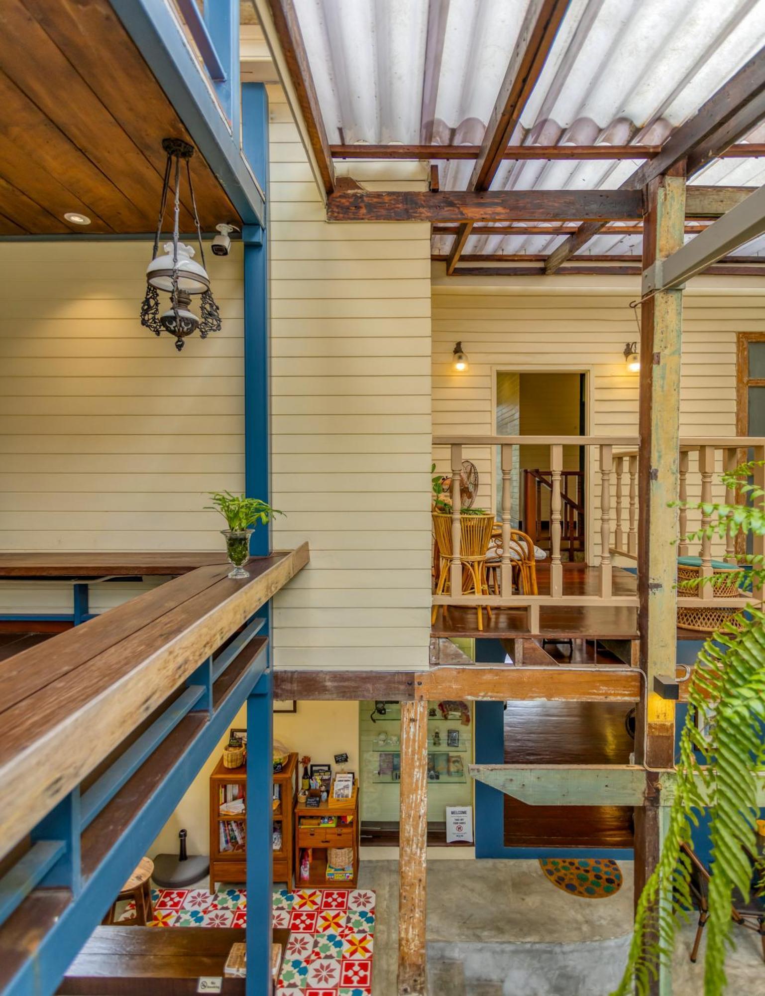 Priya Boutique House Bed & Breakfast กรุงเทพมหานคร ภายนอก รูปภาพ